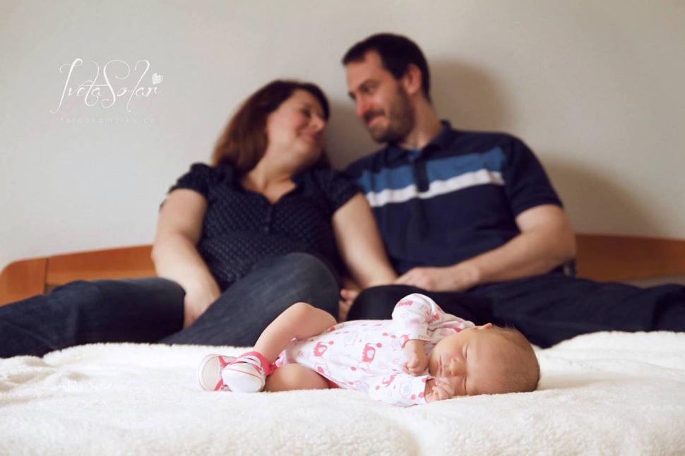 focení newborn dětí a miminek v Brně